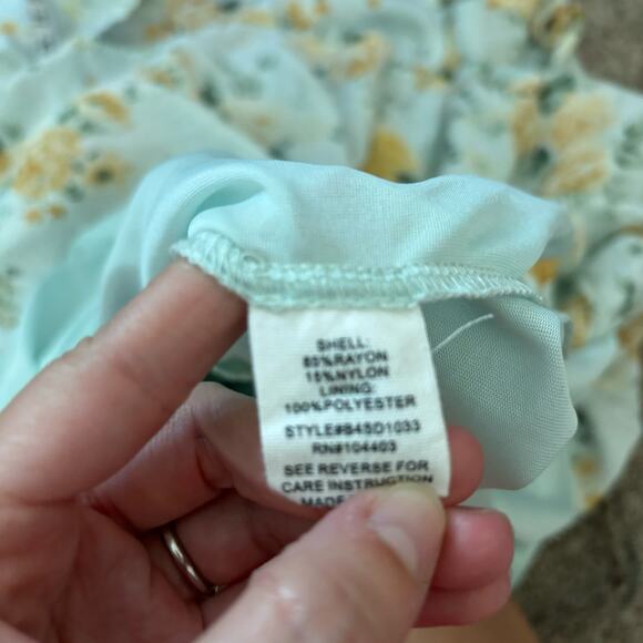 By the River Sweet Life Tiered Bow Front Midi Dress Sz S Sage Wedding Guest - Picture 8 of 11